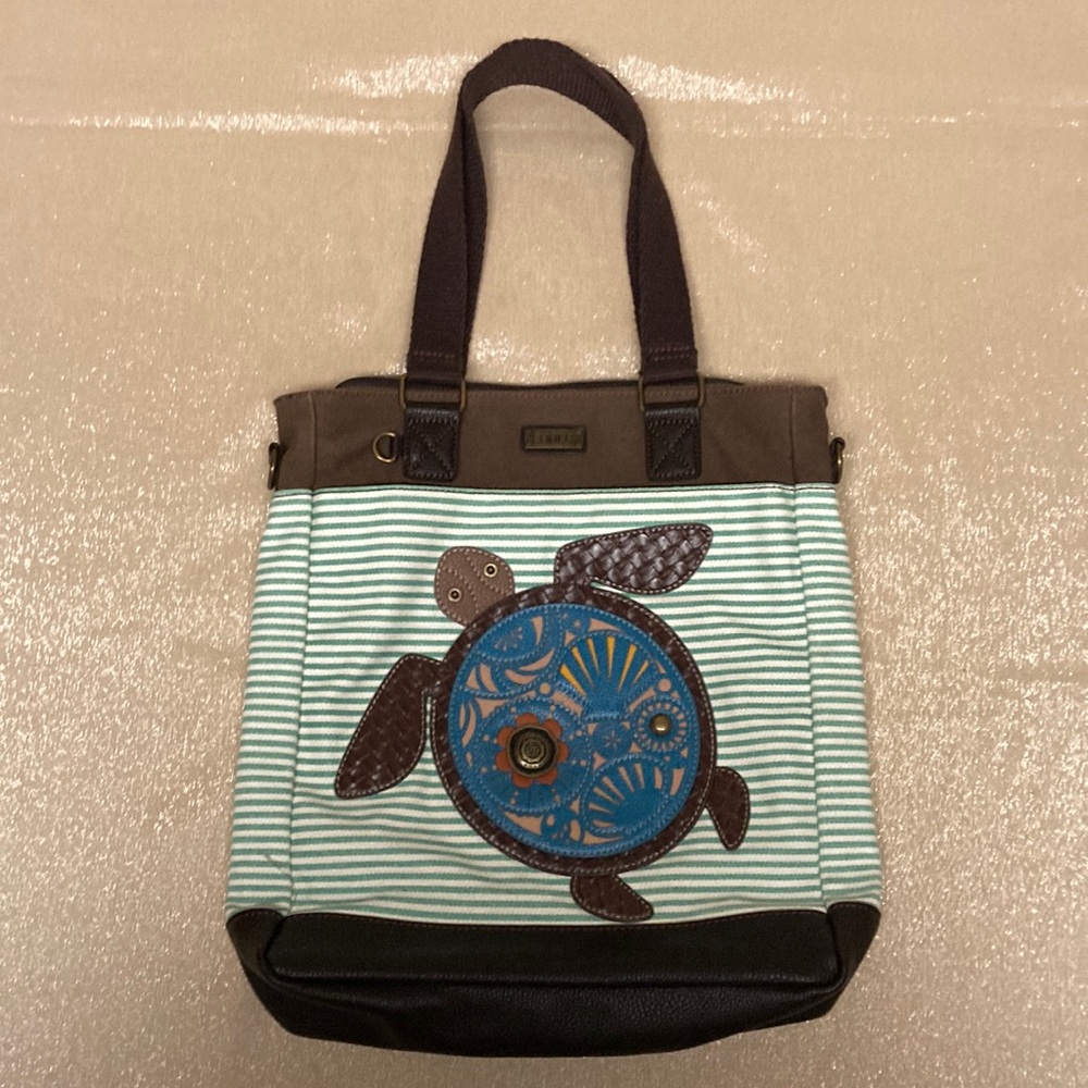 Chala turtle shoulder bag.